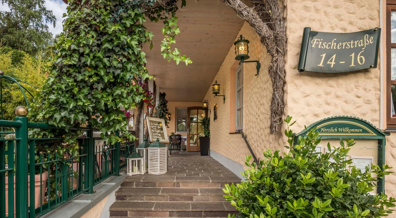 Hotel Mutz Garni イニング・アム・アマーゼー エクステリア 写真