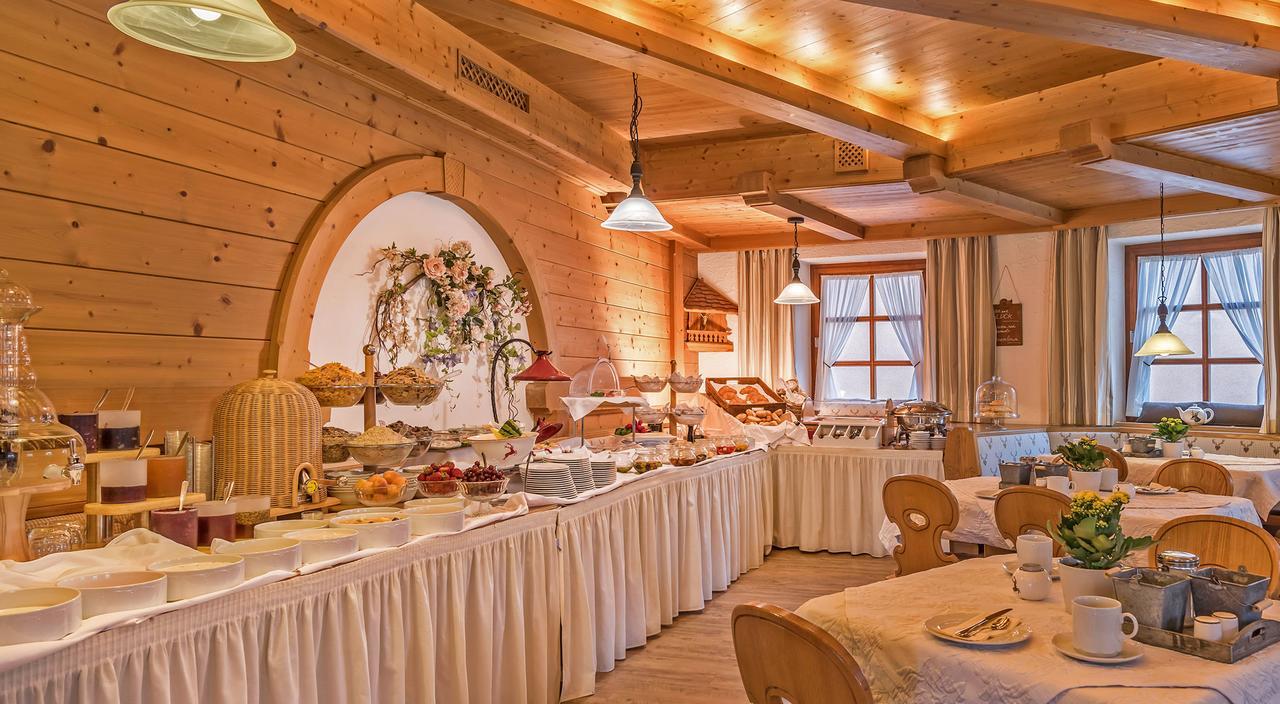 Hotel Mutz Garni イニング・アム・アマーゼー エクステリア 写真