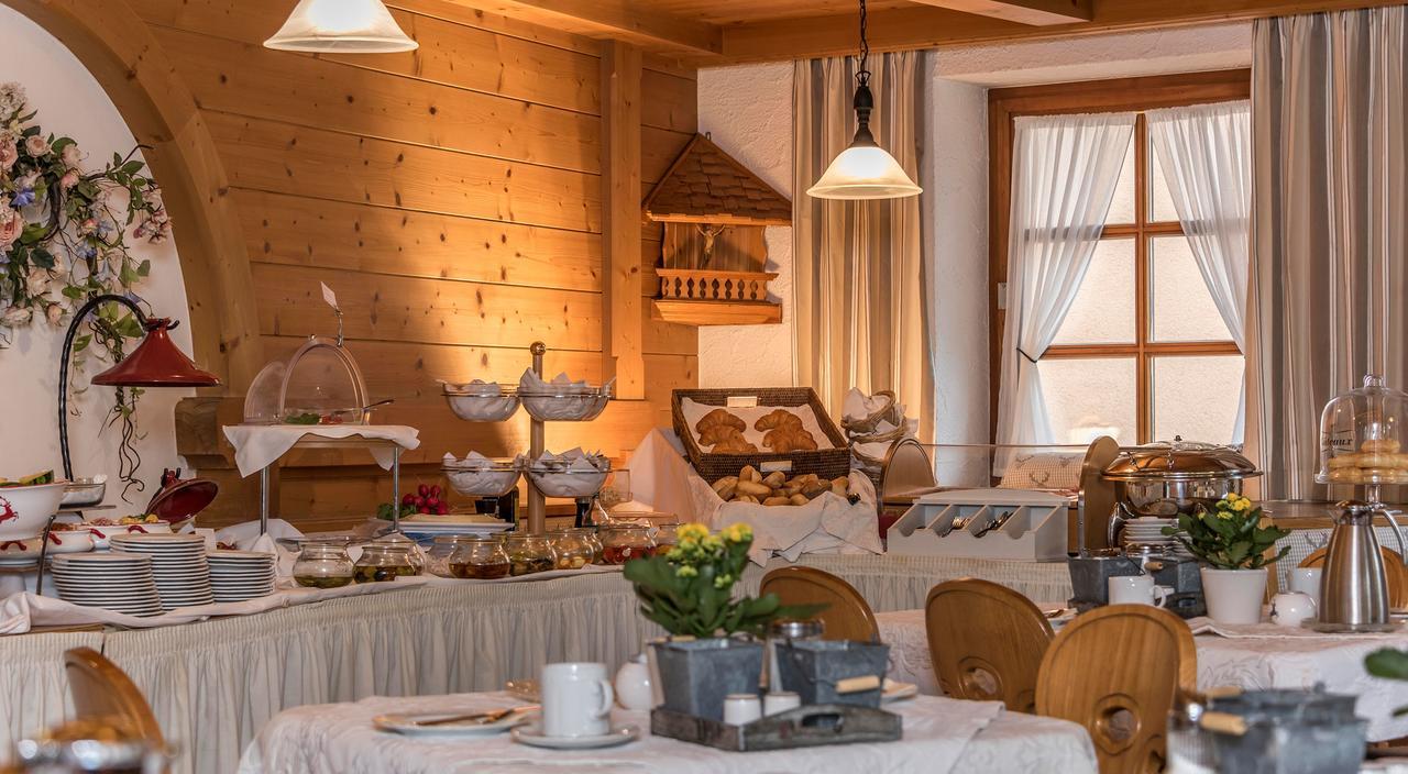 Hotel Mutz Garni イニング・アム・アマーゼー エクステリア 写真