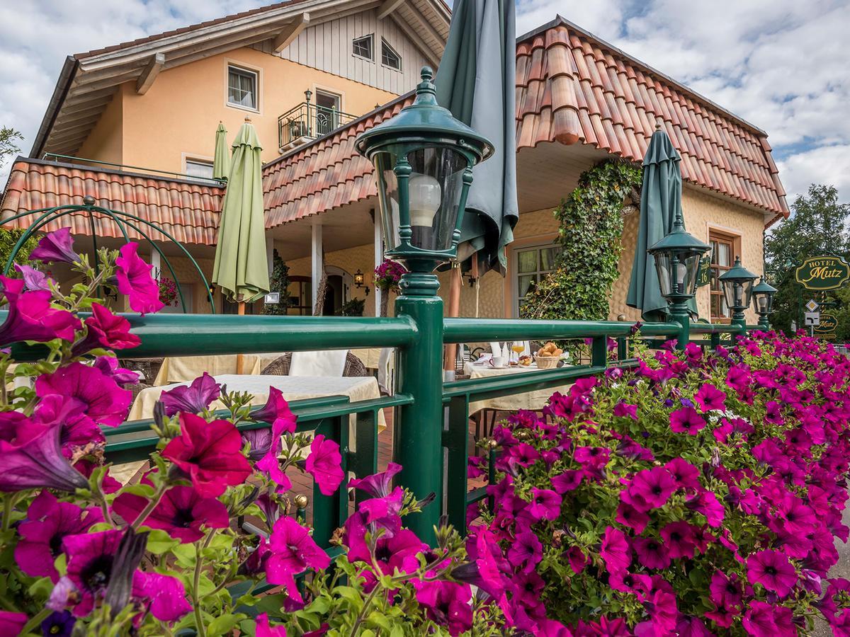 Hotel Mutz Garni イニング・アム・アマーゼー エクステリア 写真