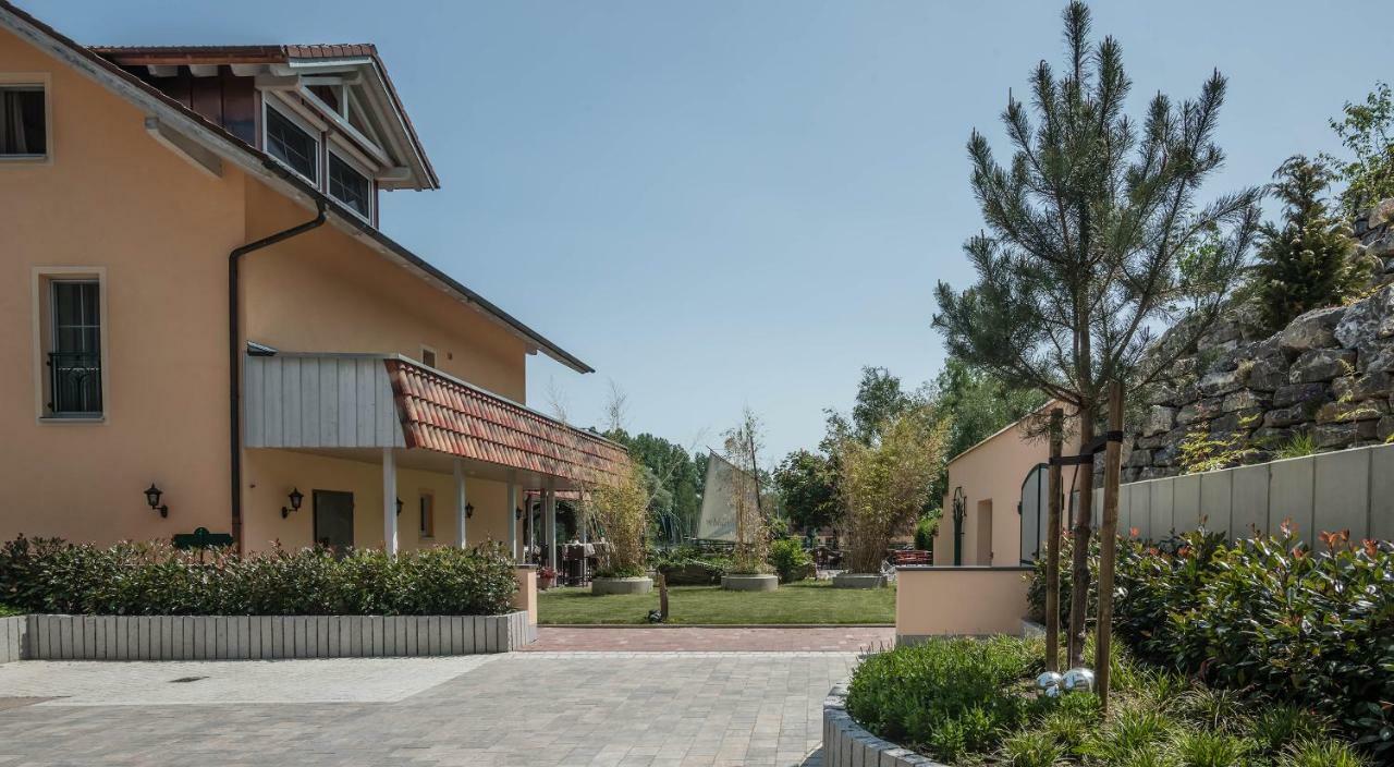 Hotel Mutz Garni イニング・アム・アマーゼー エクステリア 写真